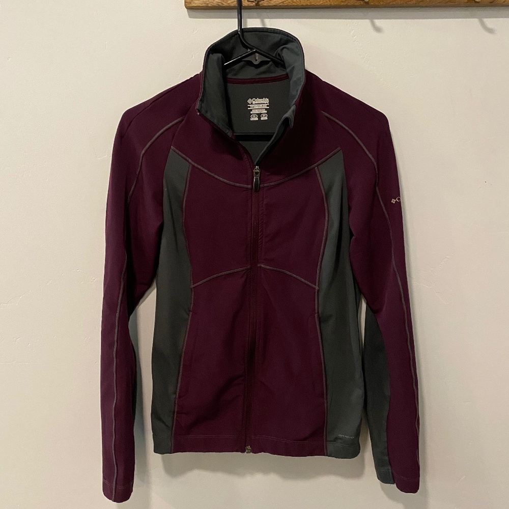 Small Columbia Sportswear Jacket